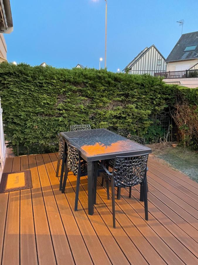 Rez De Jardin Hébergement de vacances